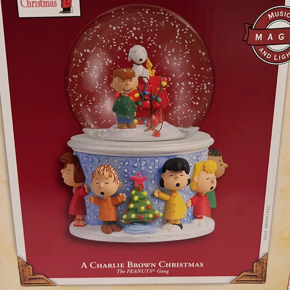 Hallmark A Charlie Brown Christmas, new‎ in box